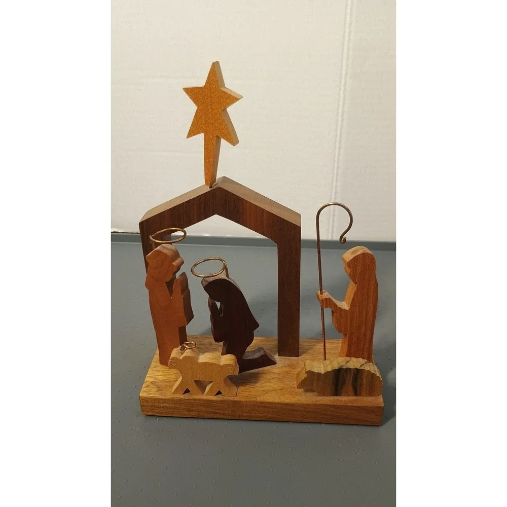 Jerry Krider Nativity Scene Unisex OS Brown Excellent Mixed Wood Signed 2004 Art